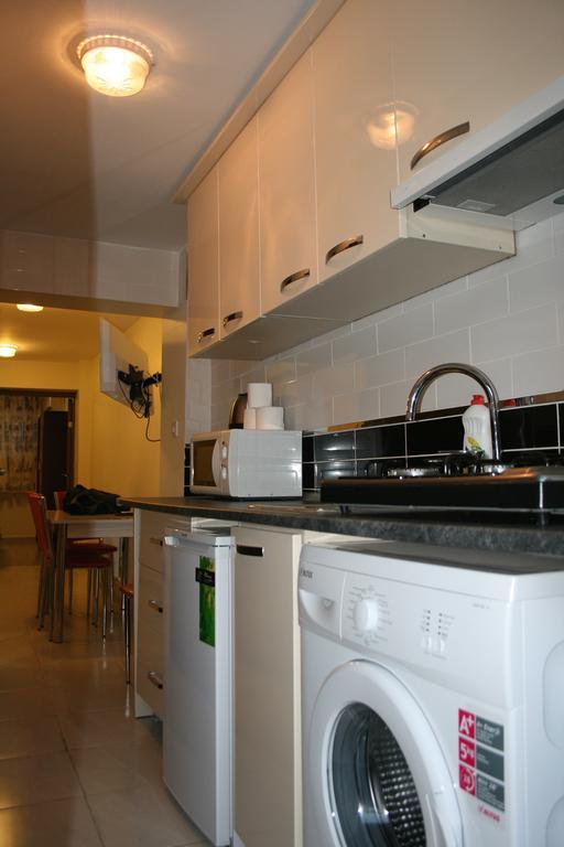 Marmara Apartments Istanbul Rum bild
